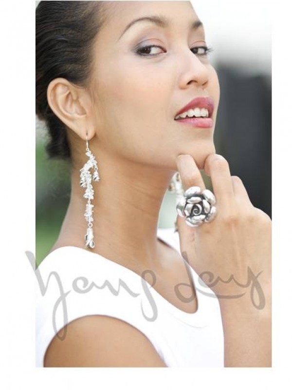 ECQ 1 - The Epitome Sparkler